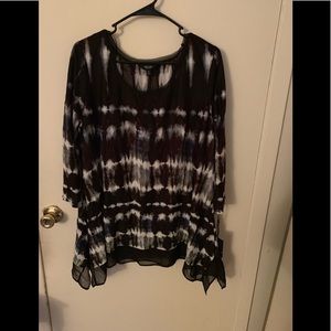 Simply Vera 1X 3/4 sleeve high/low shirt